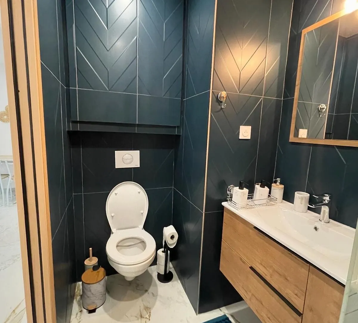 Appartement T2 Proche De La Gare Arles
